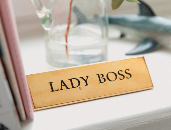 Donne manager, una strada ancora lunga: mai così tante donne al lavoro, troppo poche in posizioni dirigenziali Donne manager, una strada ancora lunga: mai così tante donne al lavoro, troppo poche in posizioni dirigenziali