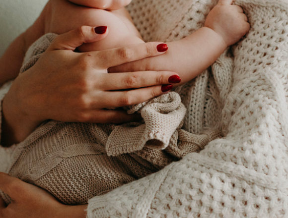 Congedi parentali, nove donne su dieci bocciano il modello italiano Congedi parentali, nove donne su dieci bocciano il modello italiano
