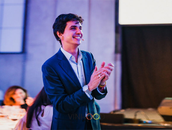 Vinhood, quando con il vino si saldano i team e si rafforzano i valori aziendali Vinhood, quando con il vino si saldano i team e si rafforzano i valori aziendali