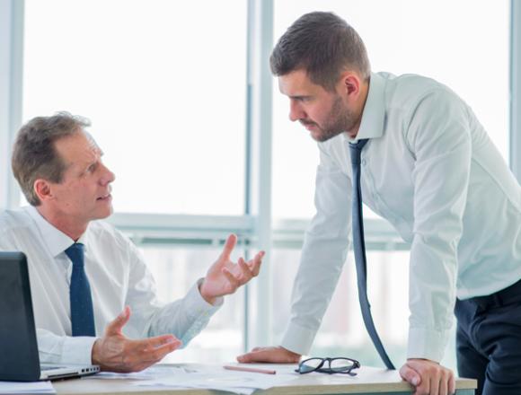 Ho litigato con un collega: è il momento di chiamare l’HR?