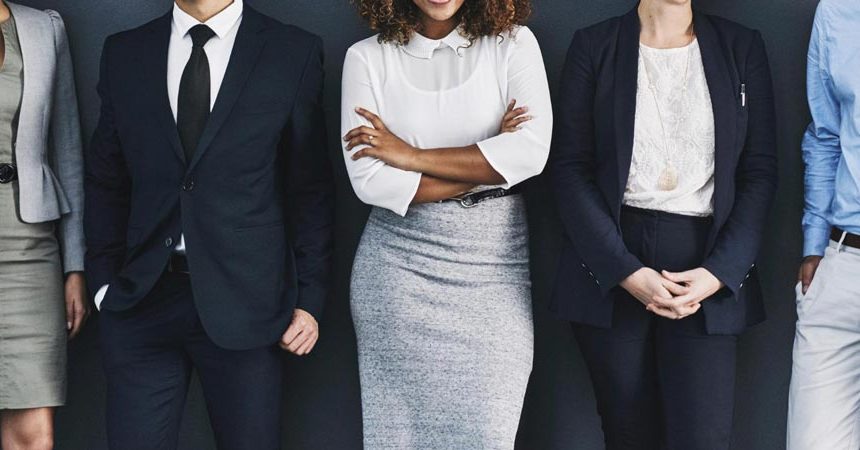 L’HR veste Prada: il dress code aziendale tra identità, libertà e nuovi equilibri L’HR veste Prada: il dress code aziendale tra identità, libertà e nuovi equilibri