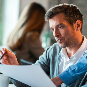 Guidare nell’incertezza: i paradossi del management contemporaneo Guidare nell’incertezza: i paradossi del management contemporaneo