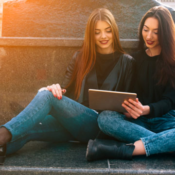 Intelligenza artificiale, come viene usata dalle generazioni di lavoratori Intelligenza artificiale, come viene usata dalle generazioni di lavoratori