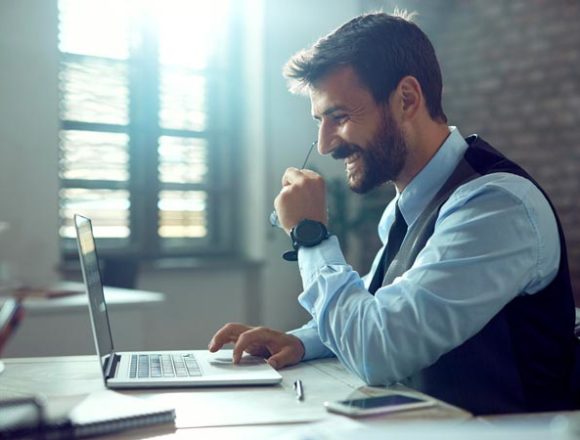 PwC AI Jobs Barometer 2026: l’AI cambia le competenze, non le assunzioni