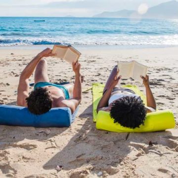 Libri HR per l’estate 2026: novità da leggere in vacanza Libri HR per l’estate 2026: novità da leggere in vacanza